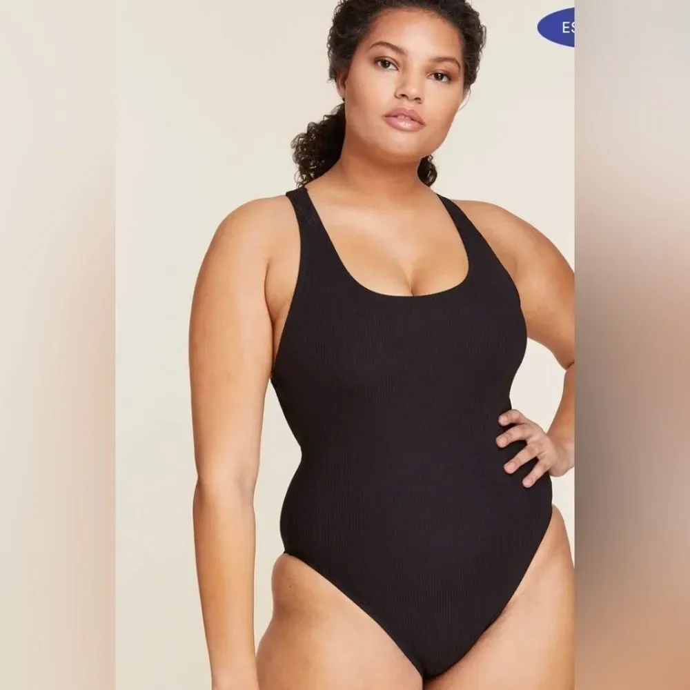 NWT The Tulum One Piece size MT